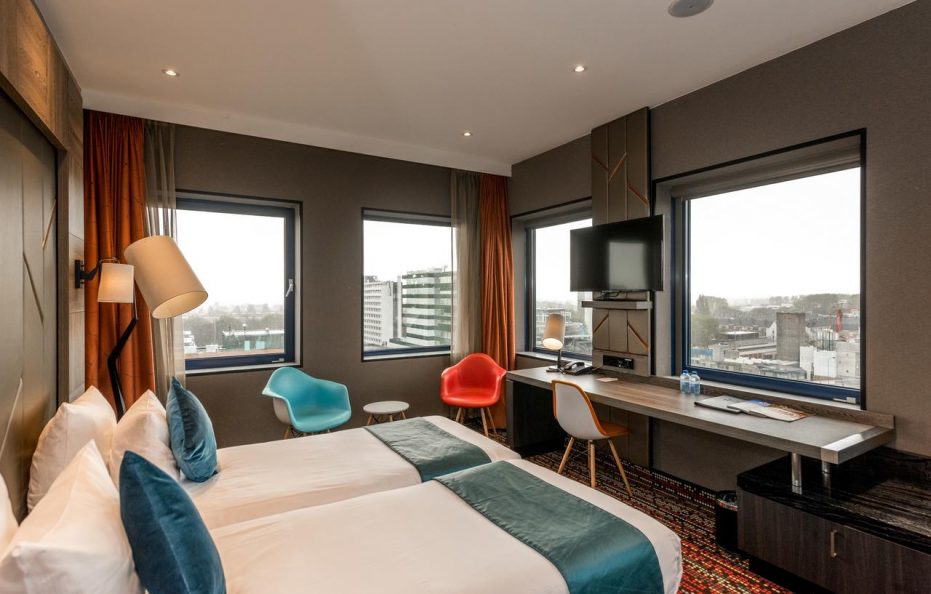 Crowne Plaza Hotel
